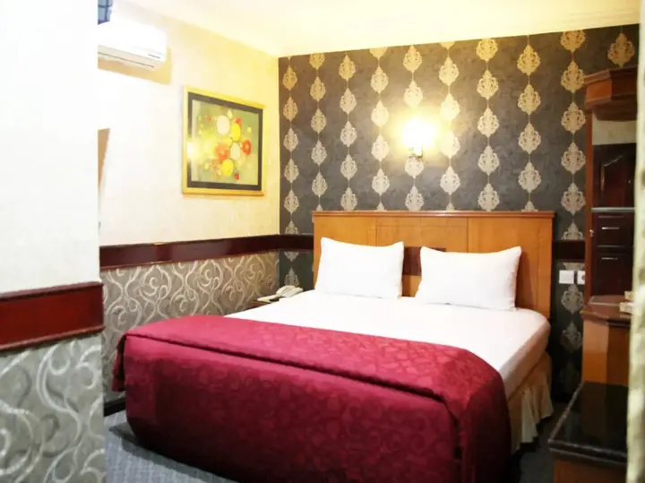 Медан: Hotel Menara Lexus