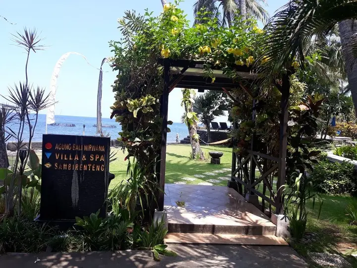 Тембок: Agung Bali Nirwana Villas and Spa