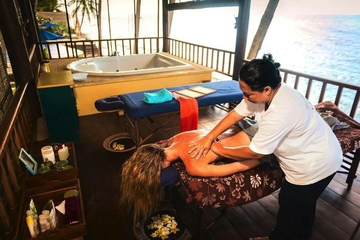 Тембок: Agung Bali Nirwana Villas and Spa