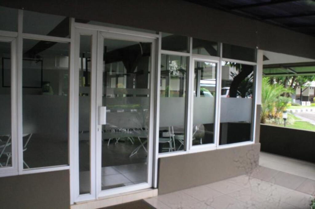 Чиребон: Hotel Satria Cirebon