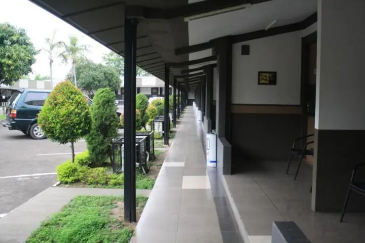 Чиребон: Hotel Satria Cirebon