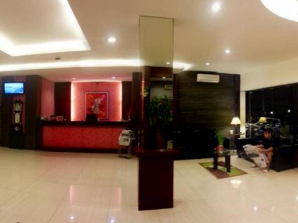 Пематангсиантар: Grand Mega Hotel
