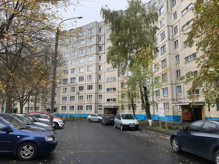 Чебоксары: Квартира на проспекте Тракторостроителей 35