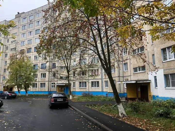 Чебоксары: Квартира на проспекте Тракторостроителей 35