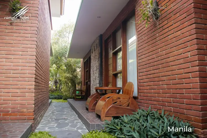 Депок: Rumput Resort & Resto