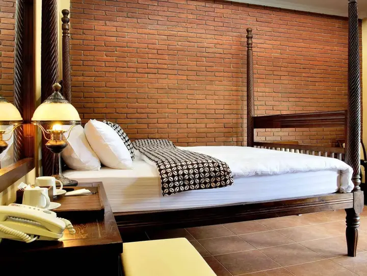 Депок: Rumput Resort & Resto