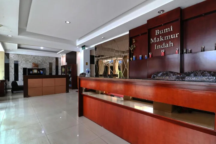 Лембанг: Hotel Bumi Makmur Indah