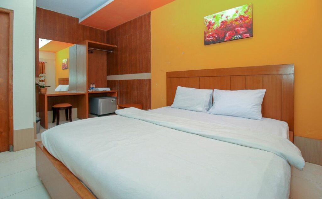 Депок: Nirvana Inn