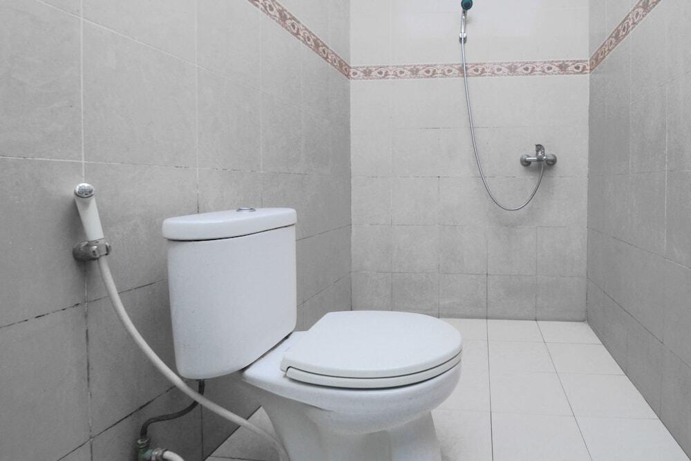 Палангкарая: Airy Pahandut Halmahera 21 Palangkaraya