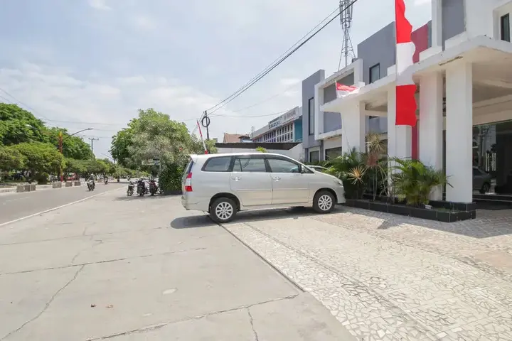 Палангкарая: Hotel Surya Kahayan