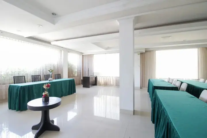Палангкарая: Hotel Surya Kahayan