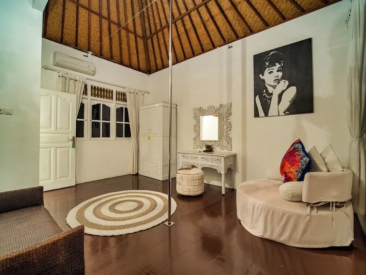 Кута: White Star Villa
