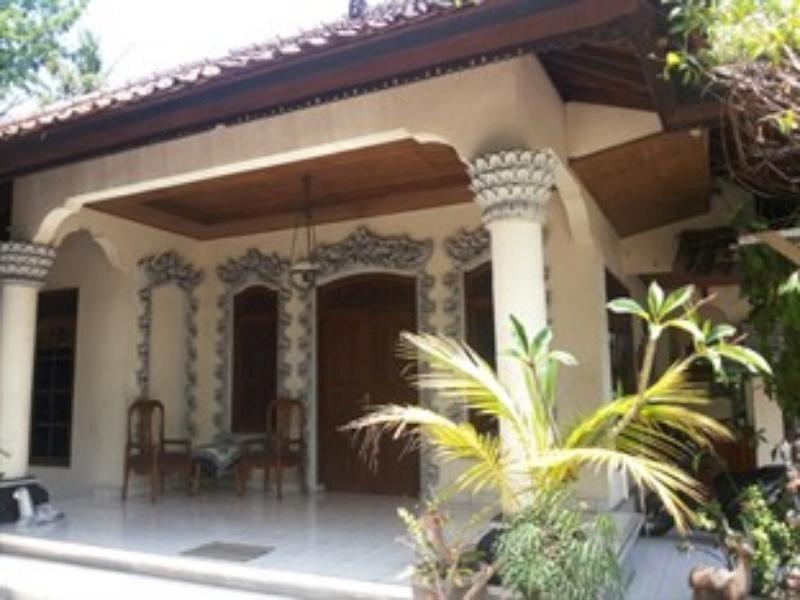 Сукасада: Puri Manggala Hotel