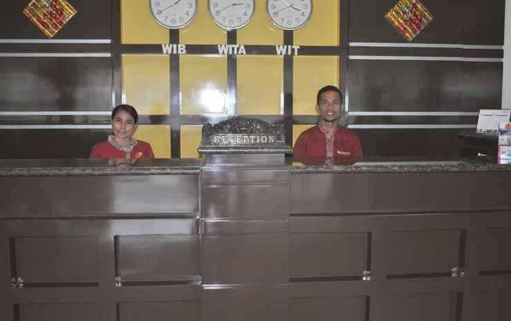 Энде: Grand Wisata Hotel