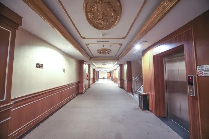 Пеканбару: New Hollywood Hotel