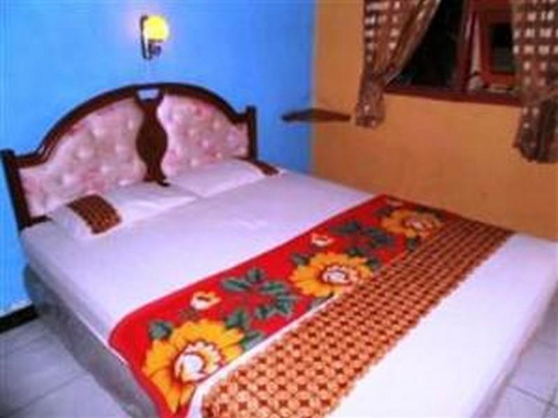 Riyadi Guest House Surabaya — фото 4