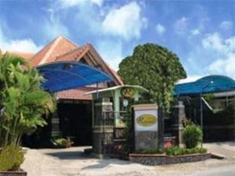 Сурабая: Riyadi Guest House Surabaya