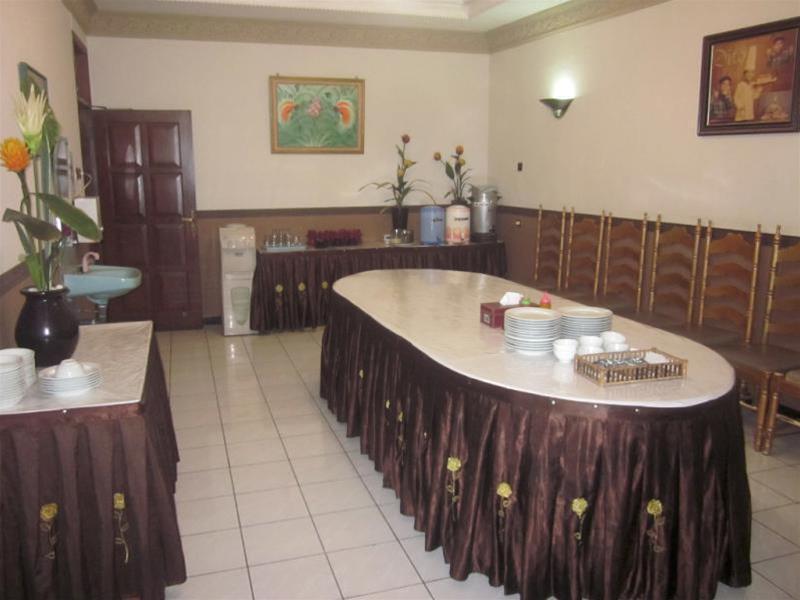 Батуретно: Hotel Vidi 1