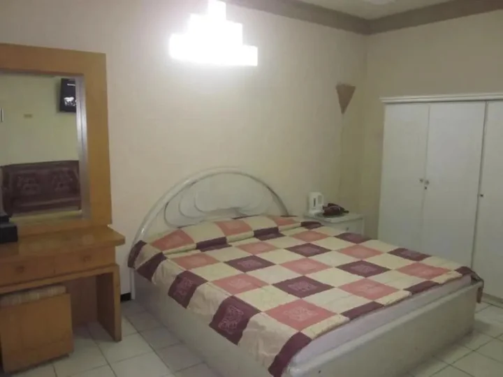 Батуретно: Hotel Vidi 1