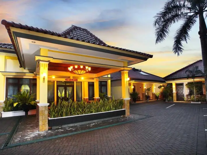Ning Tidar Hotel — фото 1