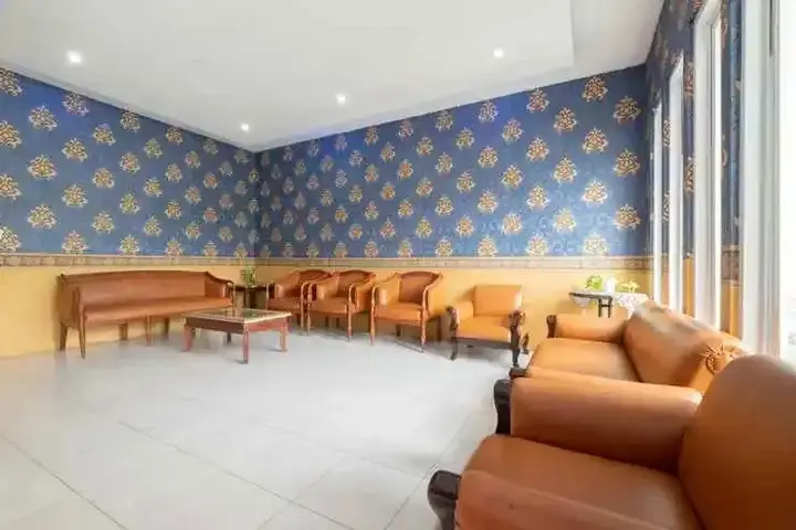 Батуретно: SPOT ON 2419 Rumah Nugraha Hotel Syariah