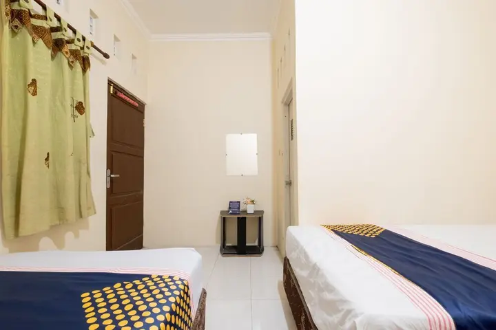 Батуретно: SPOT ON 2419 Rumah Nugraha Hotel Syariah