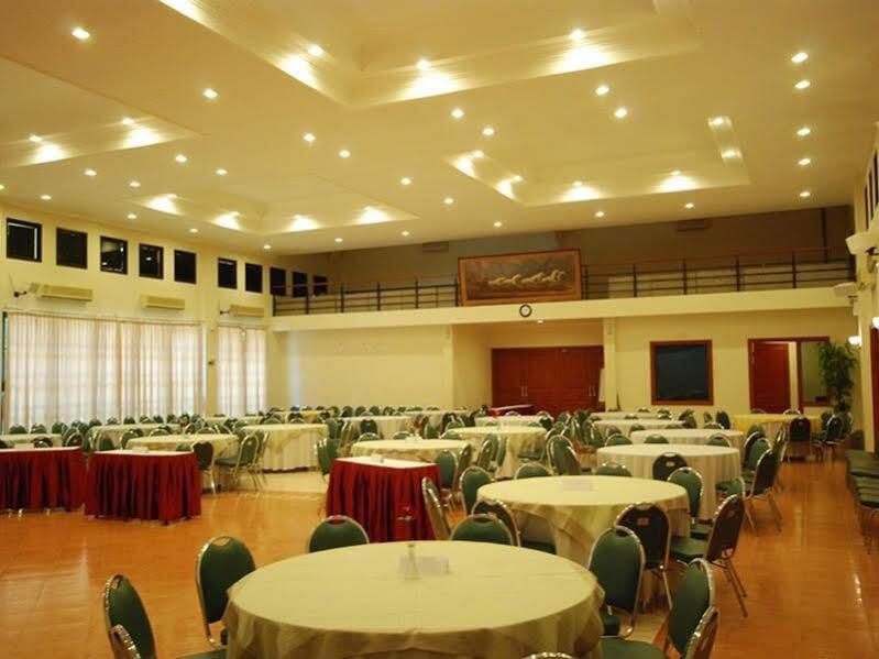 Читарингул: GDW Business Accommodation
