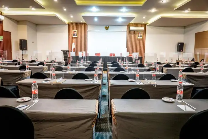 Семаранг: Andelir Convention Hotel