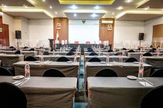 Семаранг: Andelir Convention Hotel