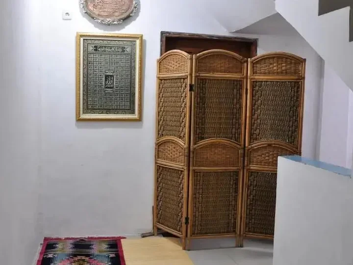 Сурабая: Nisahome Syariah Surabaya