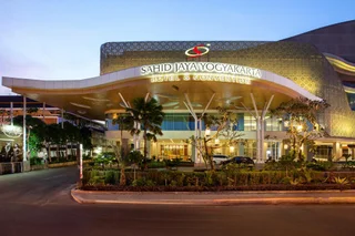 Депок: Sahid Raya Hotel & Convention Yogyakarta