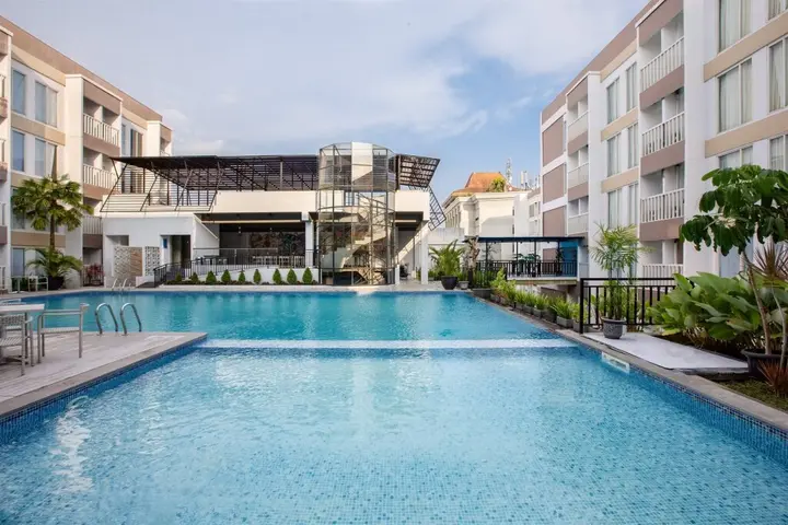 Депок: Sahid Raya Hotel & Convention Yogyakarta