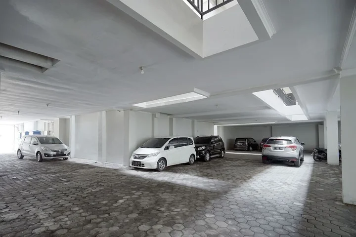 Семаранг: Dparagon Kijang Utara