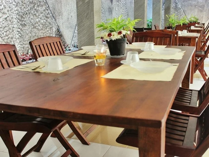 Суракарта: Marni Mulya Guest House