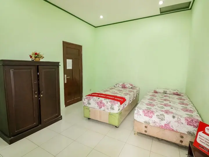 Депок: NIDA Rooms Gang Merpati Condong Catur