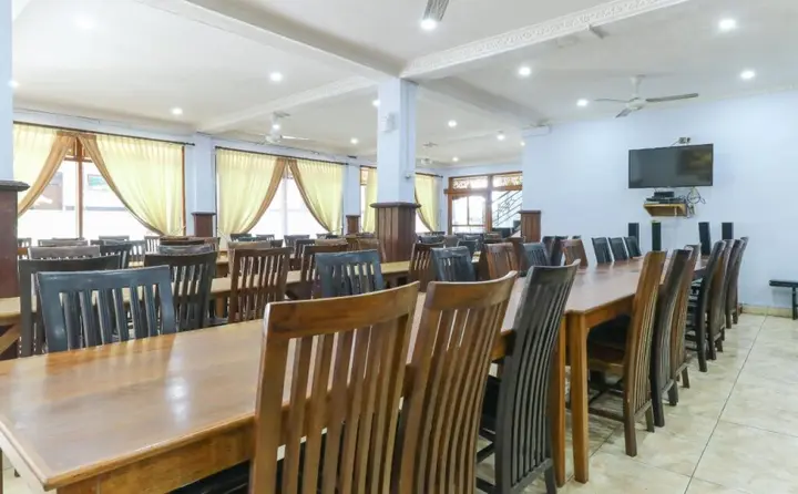 Табанан: Nida Rooms Bali Bandung Sempidi Begonia at Hotel Made Bali