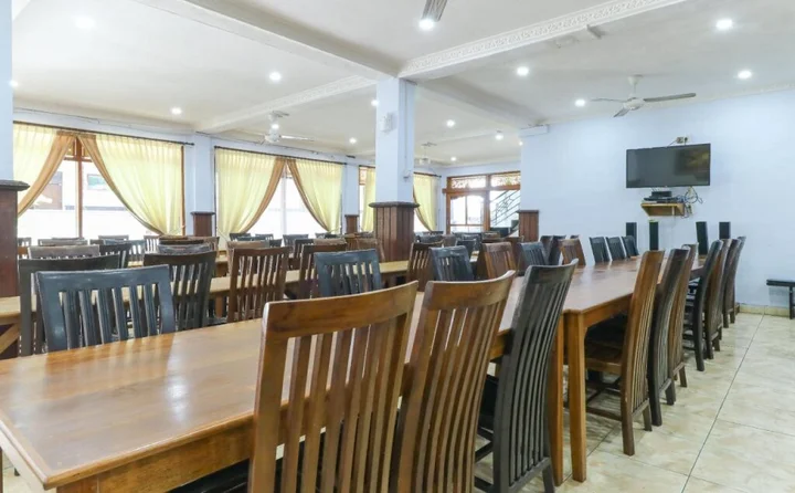 Табанан: Nida Rooms Bali Bandung Sempidi Begonia at Hotel Made Bali