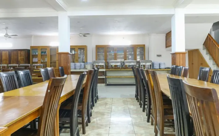 Табанан: Nida Rooms Bali Bandung Sempidi Begonia at Hotel Made Bali
