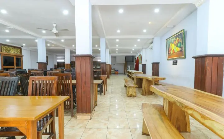 Табанан: Nida Rooms Bali Bandung Sempidi Begonia at Hotel Made Bali