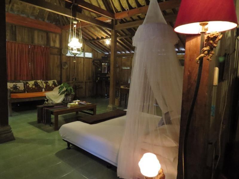 Батуретно: Rumah Limasan Jawa Homestay