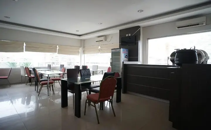 Баликпапан: OYO 1477 Athar 88 Hotel
