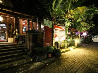 Депок: NIDA Rooms Mataram Bumi Affandi