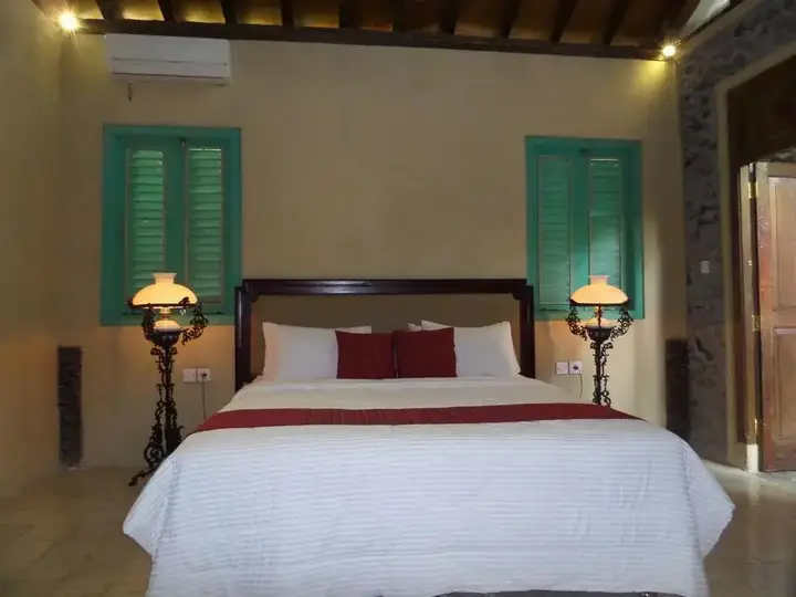 carousel image 3