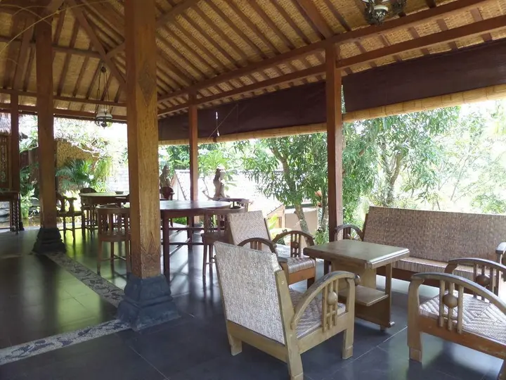 Табанан: 瓦纳普拉斯塔别墅(Wanaprasta Villa)