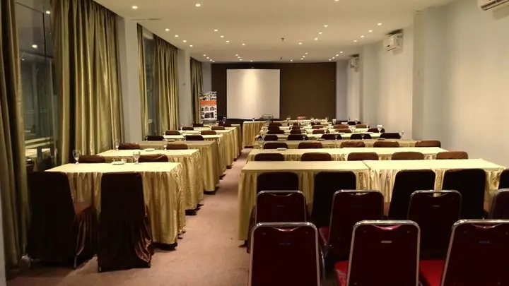 Пеканбару: Grand Hawaii Hotel