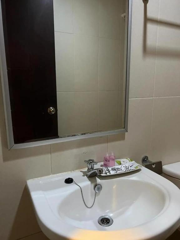 Соронг: Ayla City Hotel