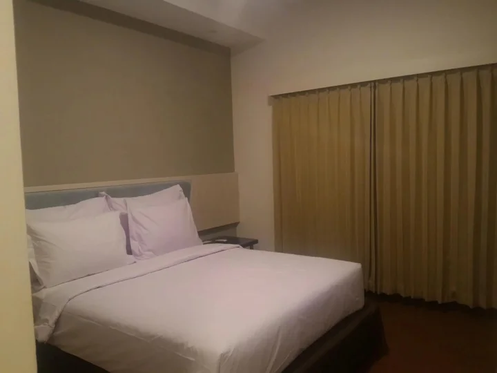 Соронг: Ayla City Hotel