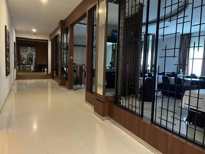 Соронг: Ayla City Hotel