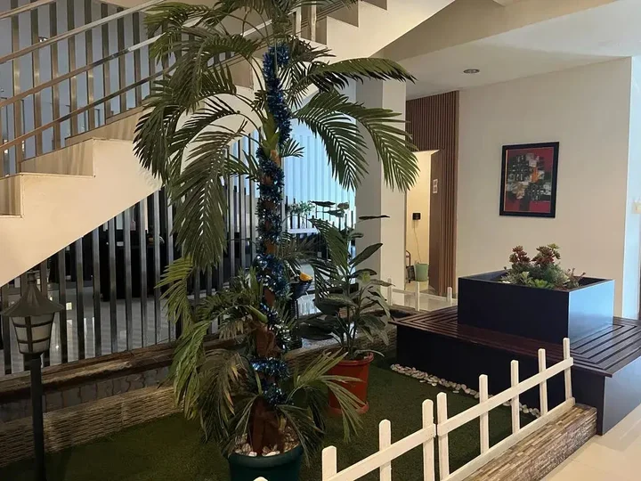 Соронг: Ayla City Hotel