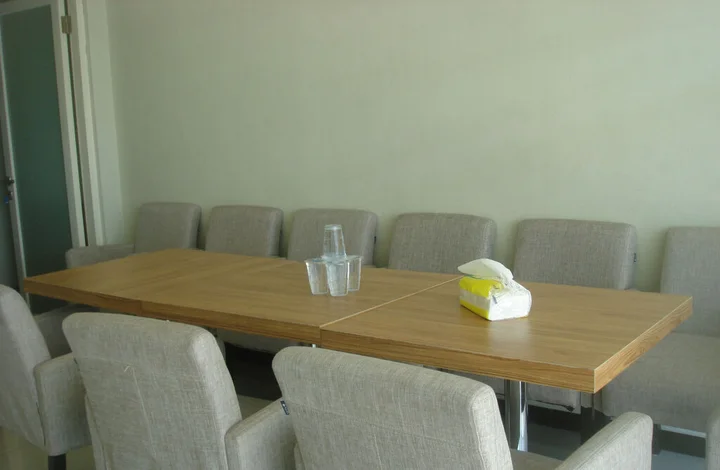 Сурабая: Ardhya Guest House